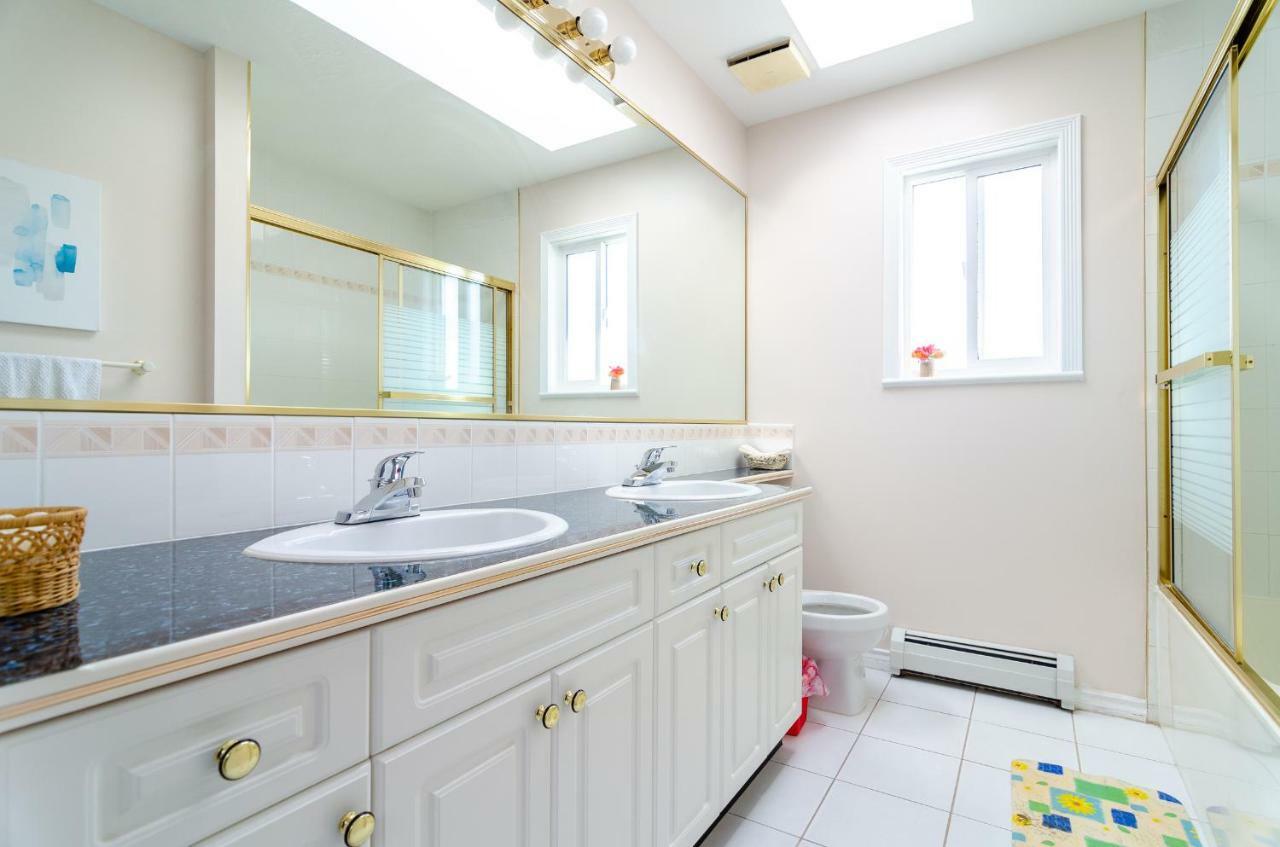 3 Private, Spacious, Bright Rooms In A Gorgeous House New Westminster Ngoại thất bức ảnh