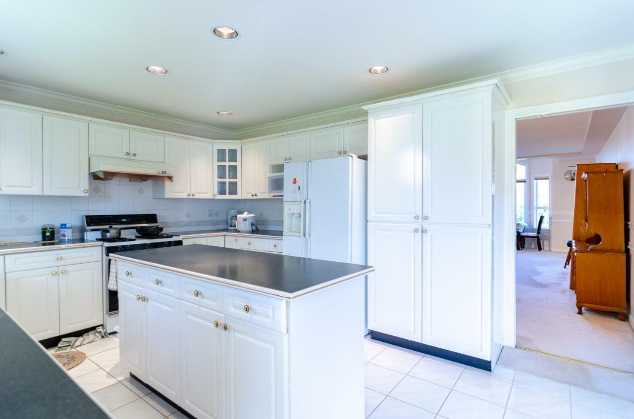 3 Private, Spacious, Bright Rooms In A Gorgeous House New Westminster Ngoại thất bức ảnh